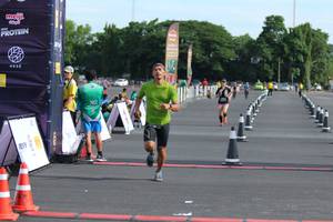 BIB: 
                            <button type="button" onclick="openModal(5247136)" class="btn btn-primary btn-sm float-right btn-popup" data-toggle="modal" data-target=".modal-high-quality">
                        <i class="fas fa-shopping-cart"></i> Add to Cart
                    </button>
                                            <button type="button" onclick="isThisMe(5247136, true)" class="btn btn-success btn-sm float-right btn-popup btn-isme hidden" data-toggle="tooltip" data-placement="bottom" title="นี่คือรูปของคุณใช่ไหม คลิกที่นี่เพื่อเอาเข้าอัลบั้ม">
                        <i class="fas fa-plus"></i> Add to album
                    </button>
                    <button type="button" onclick="isThisMe(5247136, false)" class="btn btn-warning btn-sm float-right btn-popup btn-isnotme hidden">
                        <i class="fas fa-ban"></i> Remove from album
                    </button>